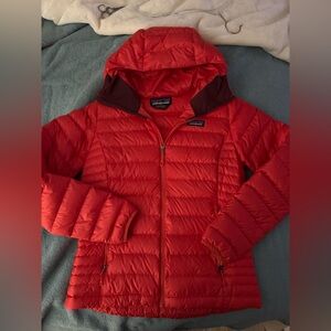Women’s Patagonia down jacket